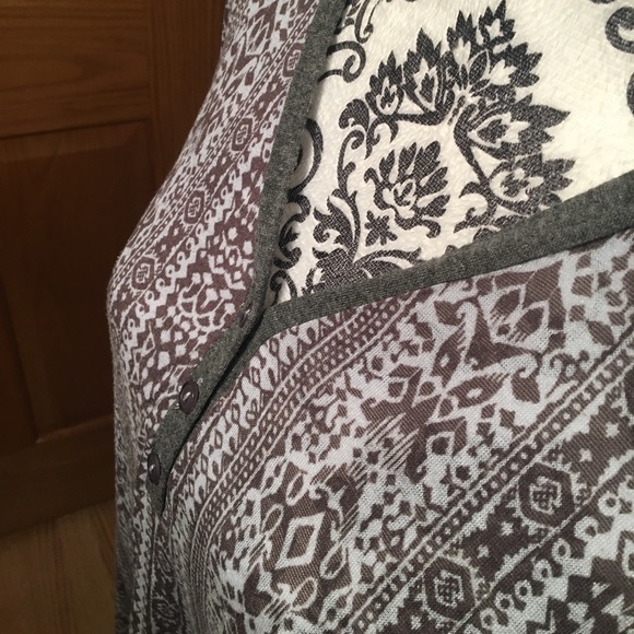 H.I.P. Patterned Buckle Blouse - Picture 2 of 8